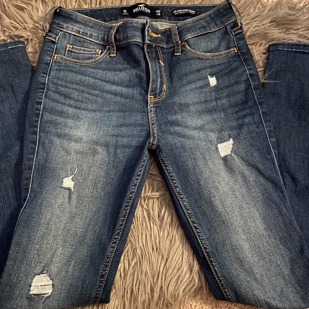 distressed hollister jeans!